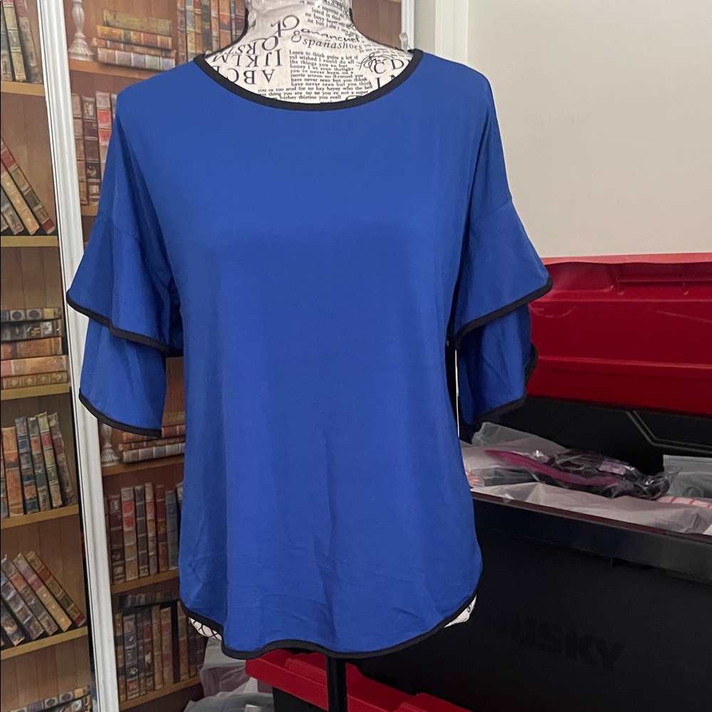 Elegant Blue Ruffle Sleeve Blouse